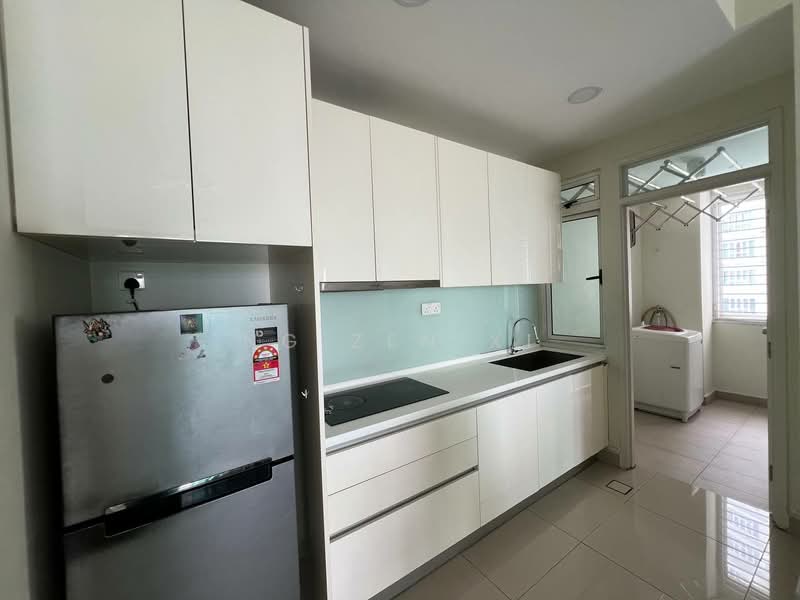 Servis Apartment untuk Disewa di Tropez Residences - NG ZEN XI - Kitchen - PropertyGuru.com.my