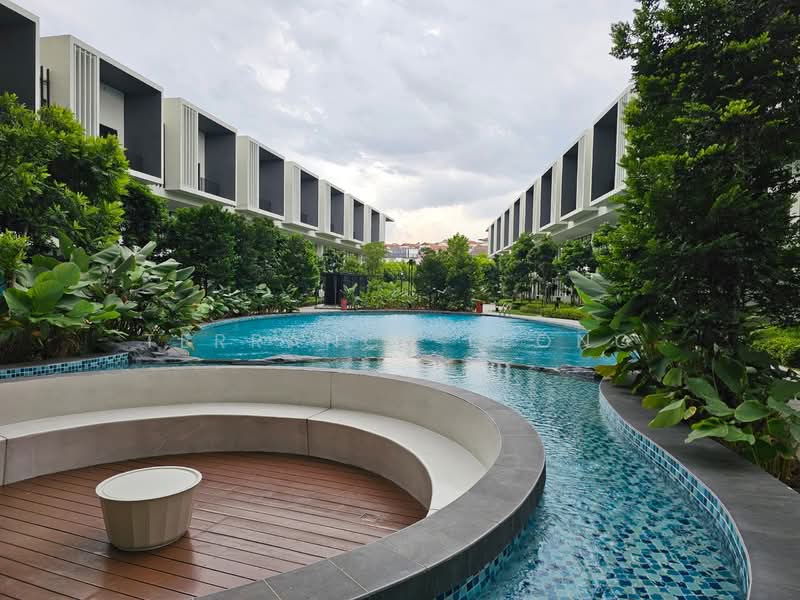 3-storey Terraced House for Sale in Bukit Rahman Putra (Sungai Buloh) - Terrance Leong - Exterior - PropertyGuru.com.my