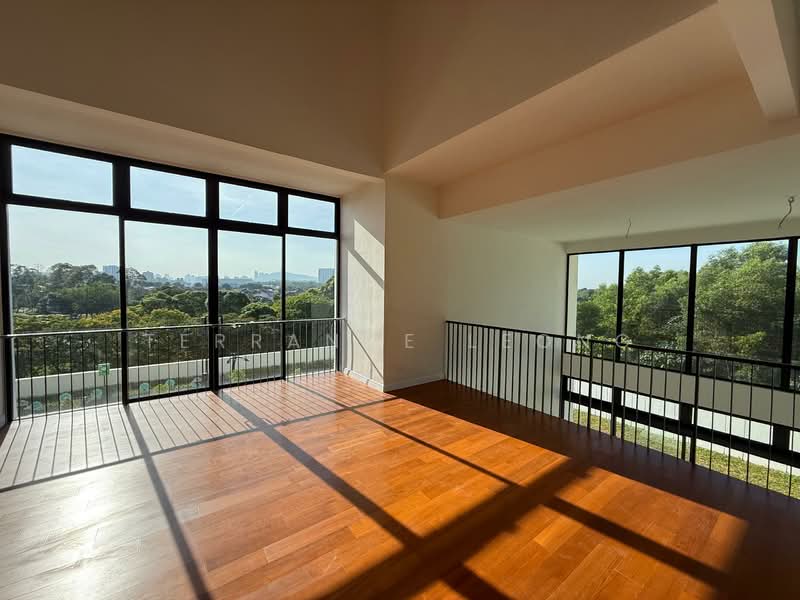 3-storey Terraced House for Sale in Bukit Rahman Putra (Sungai Buloh) - Terrance Leong - Balcony - PropertyGuru.com.my