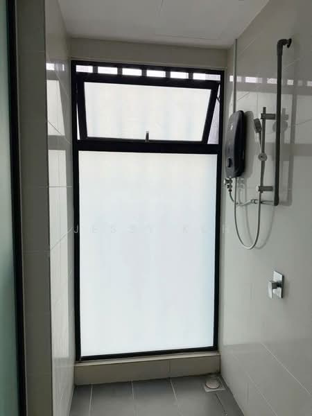 Service Residence for Rent at Southkey Mosaic - Jessy Koh - Bathroom - PropertyGuru.com.my