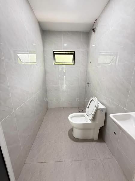Semi-Detached House for Sale in Johor Bahru (Johor) - Edwin Dass - Bathroom - PropertyGuru.com.my