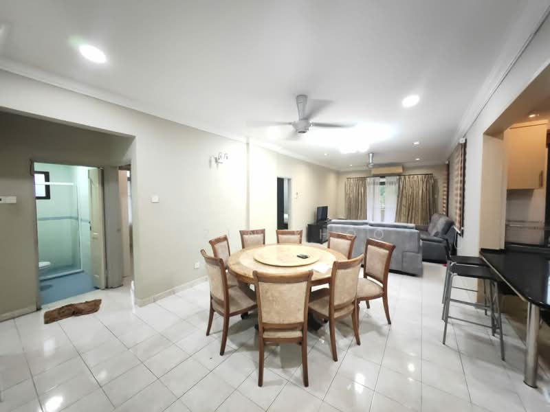 Condominium for Rent at Golf Vista Resort Homes - Qazin Khoo - Dining Room - PropertyGuru.com.my