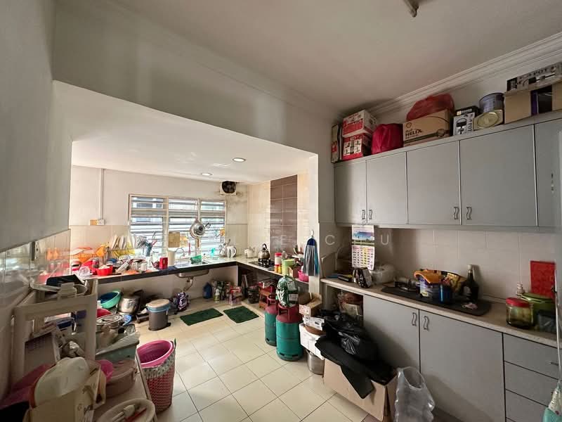 Rumah Teres 2 Tingkat untuk Dijual di Prima Saujana (Kajang) - Joelle Chu - Kitchen - PropertyGuru.com.my