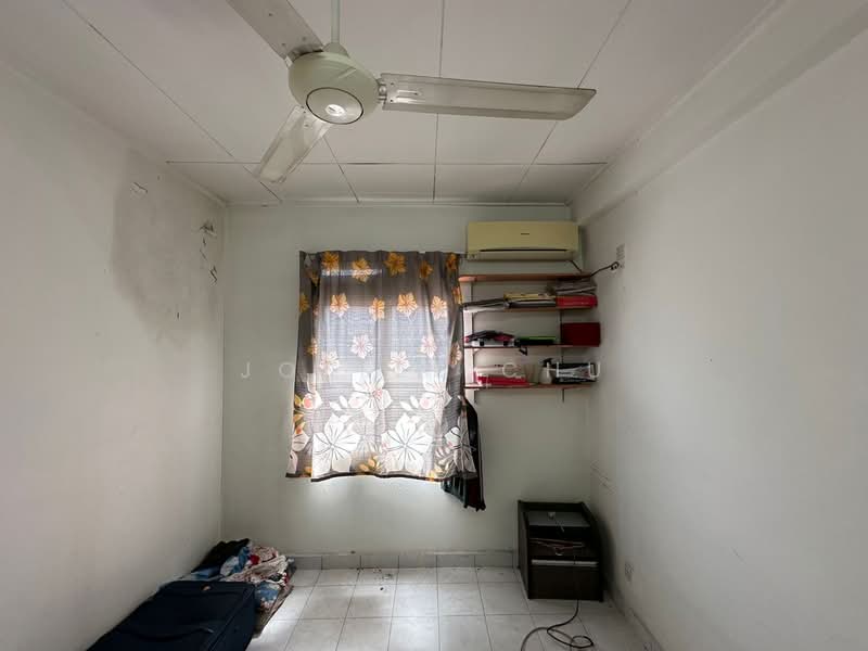 Rumah Teres 2 Tingkat untuk Dijual di Prima Saujana (Kajang) - Joelle Chu - Bedroom - PropertyGuru.com.my