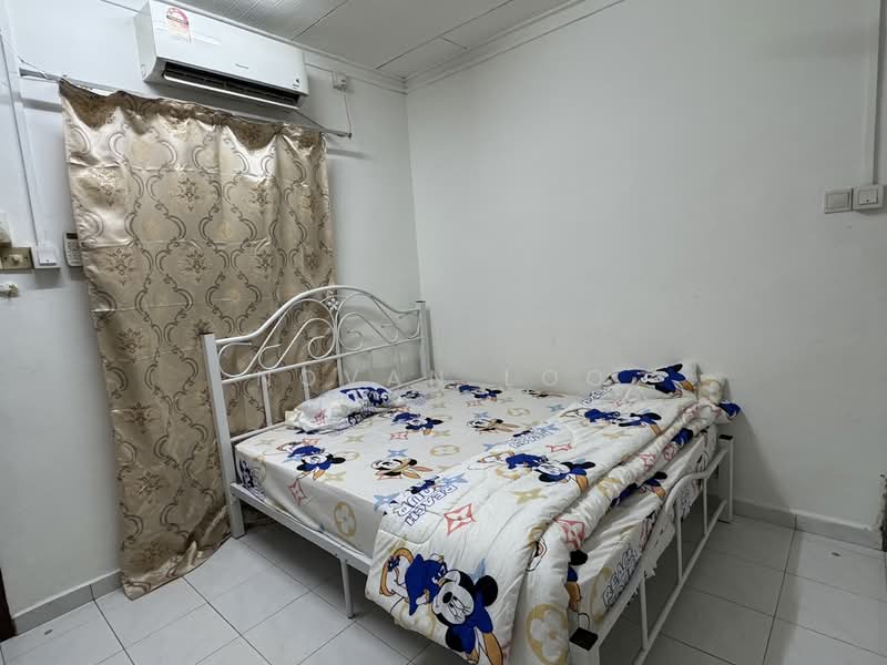 Rumah Teres 1 Tingkat untuk Disewa di Taman Iskandar (Johor Bahru) - Novan Loo - Bedroom - PropertyGuru.com.my