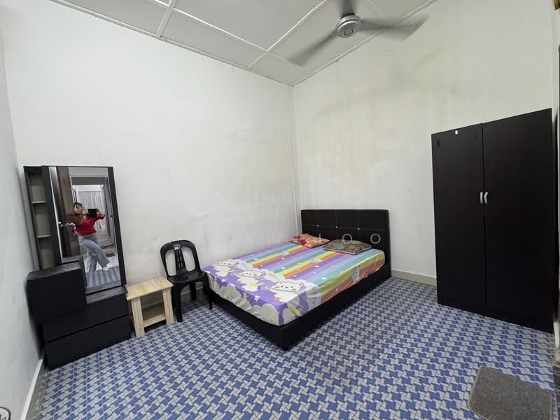 Rumah Teres 1 Tingkat untuk Disewa di Taman Iskandar (Johor Bahru) - Novan Loo - Bedroom - PropertyGuru.com.my