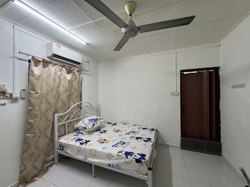 Rumah Teres 1 Tingkat untuk Disewa di Taman Iskandar (Johor Bahru) - Novan Loo - Bedroom - PropertyGuru.com.my