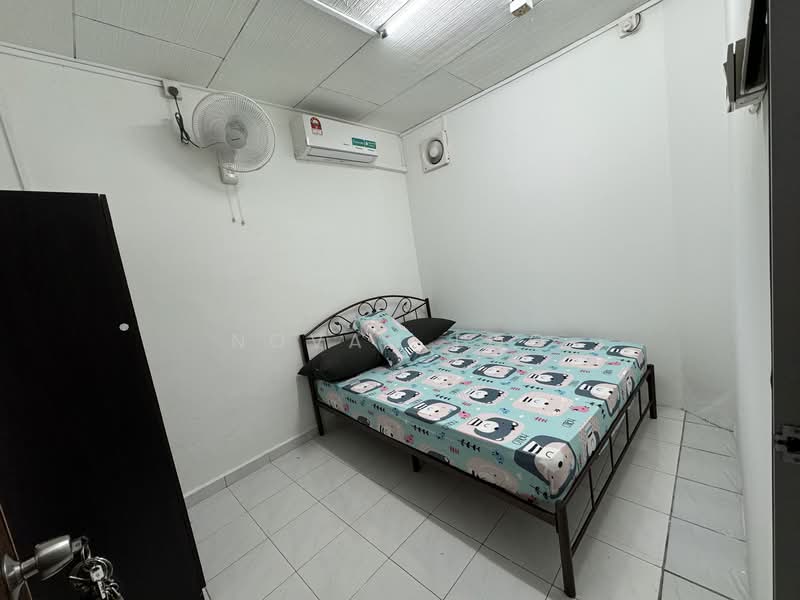 Rumah Teres 1 Tingkat untuk Disewa di Taman Iskandar (Johor Bahru) - Novan Loo - Bedroom - PropertyGuru.com.my