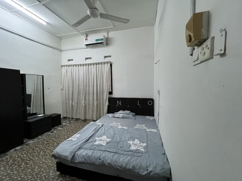 Rumah Teres 1 Tingkat untuk Disewa di Taman Iskandar (Johor Bahru) - Novan Loo - Bedroom - PropertyGuru.com.my