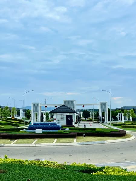 Rumah Teres 2 Tingkat untuk Dijual di Eco Majestic (Semenyih) - Hawk Lee - Exterior - PropertyGuru.com.my