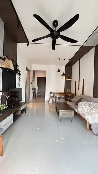 Pangsapuri untuk Disewa di Starview Bay @ Forest City - Simpson Poh - Living Room - PropertyGuru.com.my