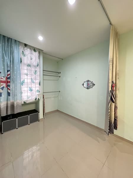 1.5-storey Terraced House for Sale in Taman Molek (Johor Bahru) - Shasha Ang - Interior - PropertyGuru.com.my