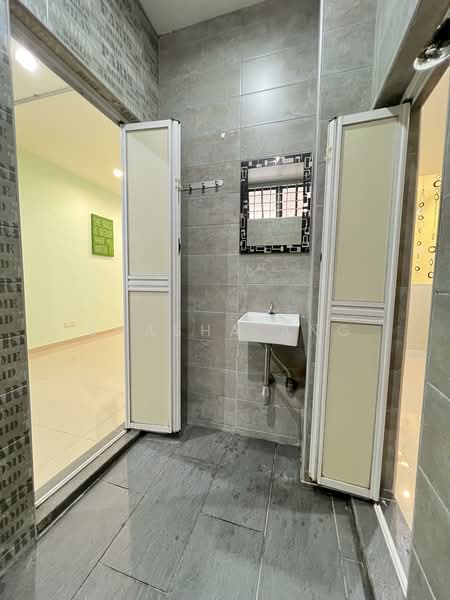 1.5-storey Terraced House for Sale in Taman Molek (Johor Bahru) - Shasha Ang - Interior - PropertyGuru.com.my