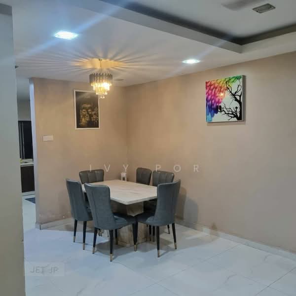 Terraced House for Sale in Bandar Botanic (Klang) - Ivy Por - Dining Room - PropertyGuru.com.my