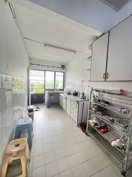 1-storey Terraced House for Rent in Taman Johor Jaya (Johor Bahru) - Shasha Ang - Kitchen - PropertyGuru.com.my