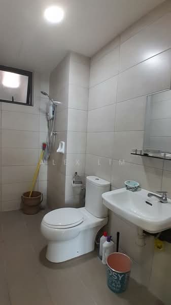 Pangsapuri untuk Disewa di Iconic Vue - Alex Lim - Bathroom - PropertyGuru.com.my