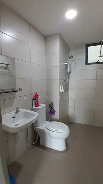 Pangsapuri untuk Disewa di Iconic Vue - Alex Lim - Bathroom - PropertyGuru.com.my