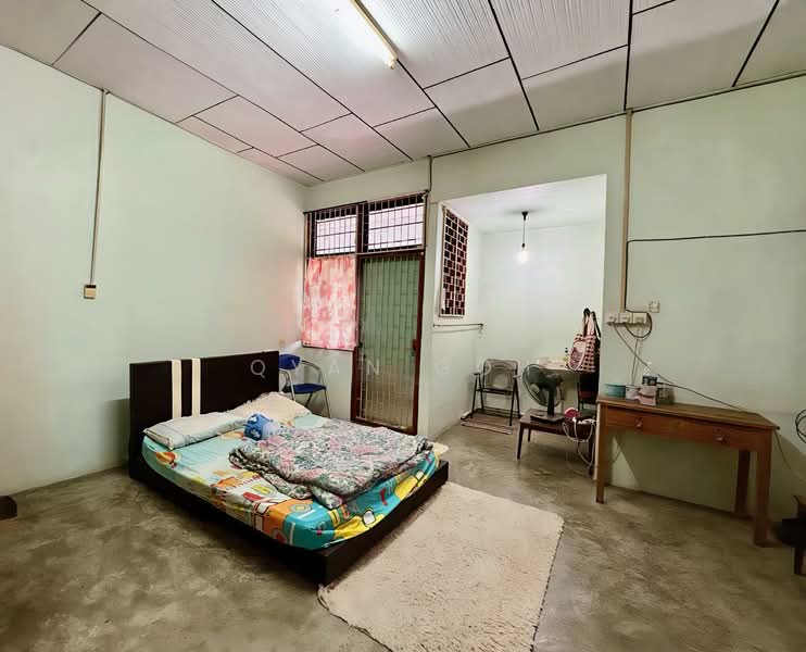 Rumah Teres 2 Tingkat untuk Dijual di Island Park (Jelutong) - Qyan Goh - Bedroom - PropertyGuru.com.my