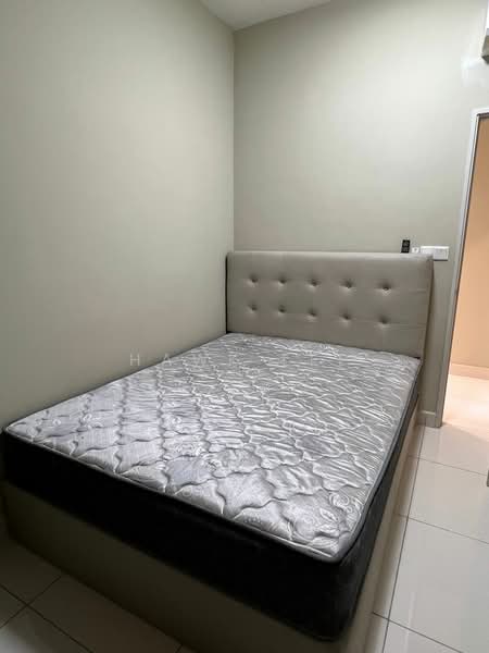 For Rent - Riana South