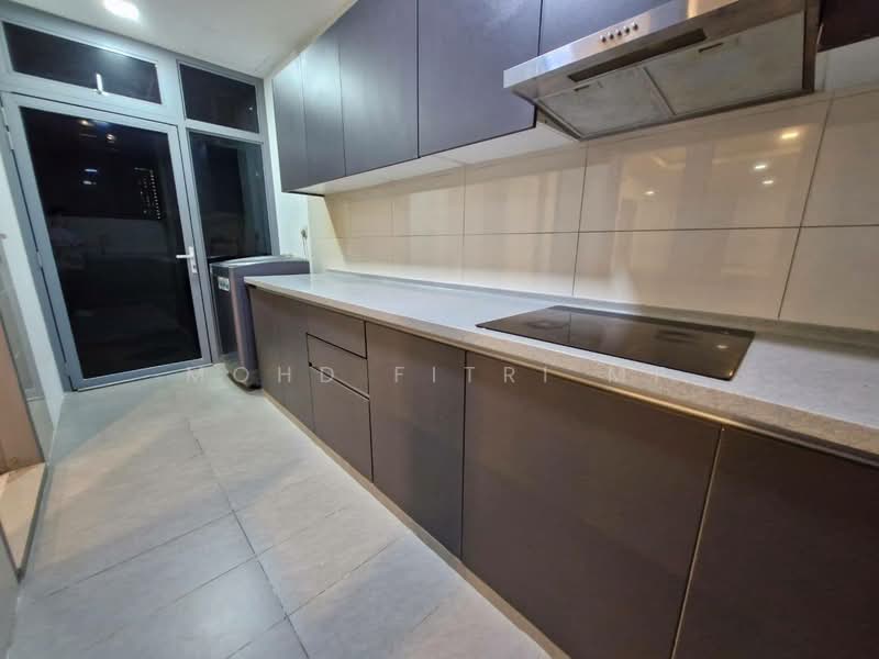 Condominium for Rent at Lakefront Residence - Mohd Fitri MF - Kitchen - PropertyGuru.com.my