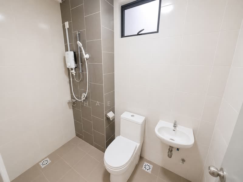 Condominium for Sale at Legendview - Michael Siong - Bathroom - PropertyGuru.com.my