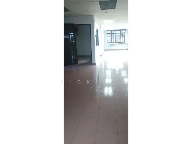 Office for Rent in Taman Johor Jaya (Johor Bahru) - Nick Low - Interior - PropertyGuru.com.my