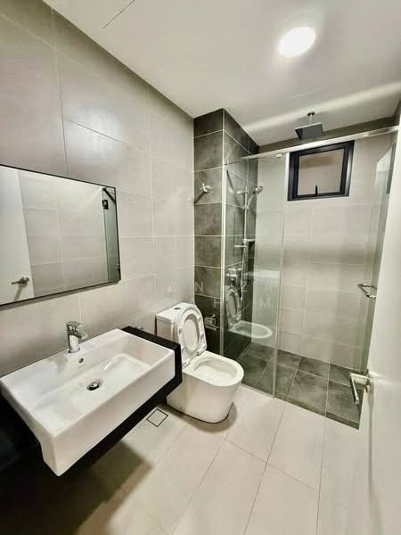 Servis Apartment untuk Disewa di Sunway Belfield - Hasniza Ibrahim - Bathroom - PropertyGuru.com.my