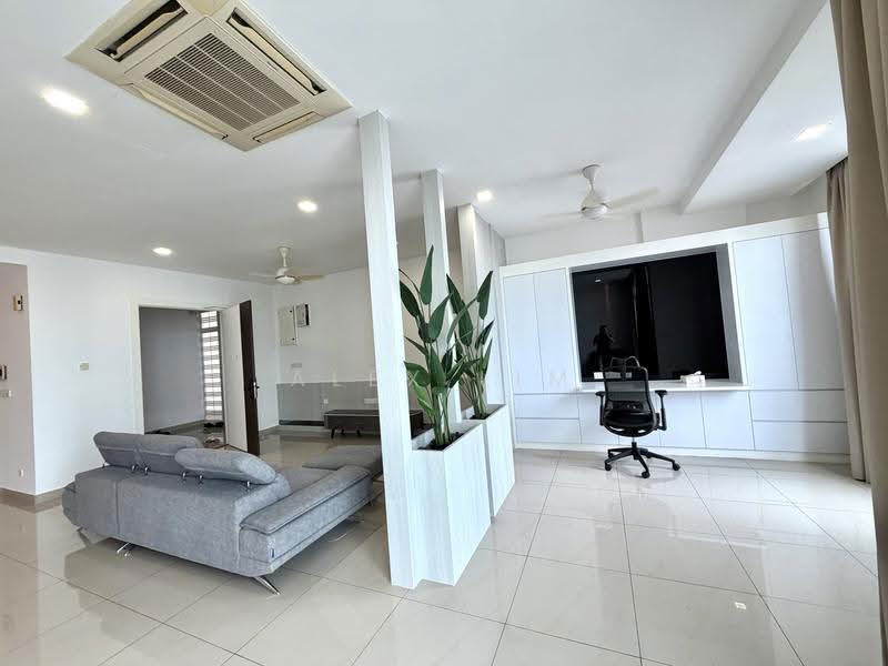 Kondominium untuk Disewa di The Cantonment - Alex Lim - Living Room - PropertyGuru.com.my
