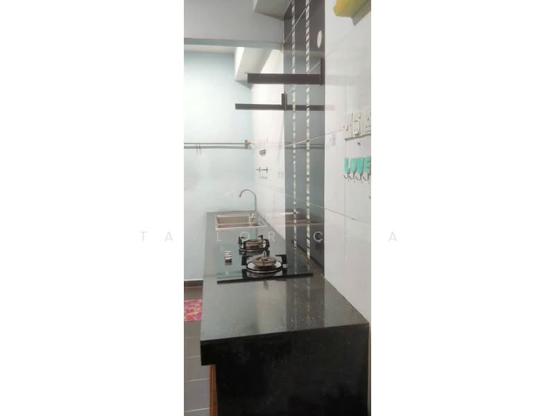 Apartment for Sale at Pangsapuri Putra - Taylor Chia - Kitchen - PropertyGuru.com.my