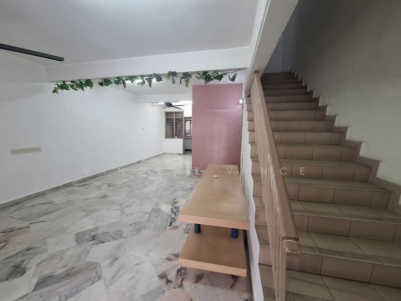 Rumah Teres 2 Tingkat untuk Disewa di Taman Bukit Belimbing (Balakong) - Vincent Vince - Interior - PropertyGuru.com.my