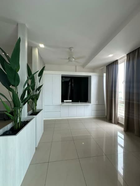 Kondominium untuk Disewa di The Cantonment - Alex Lim - Living Room - PropertyGuru.com.my