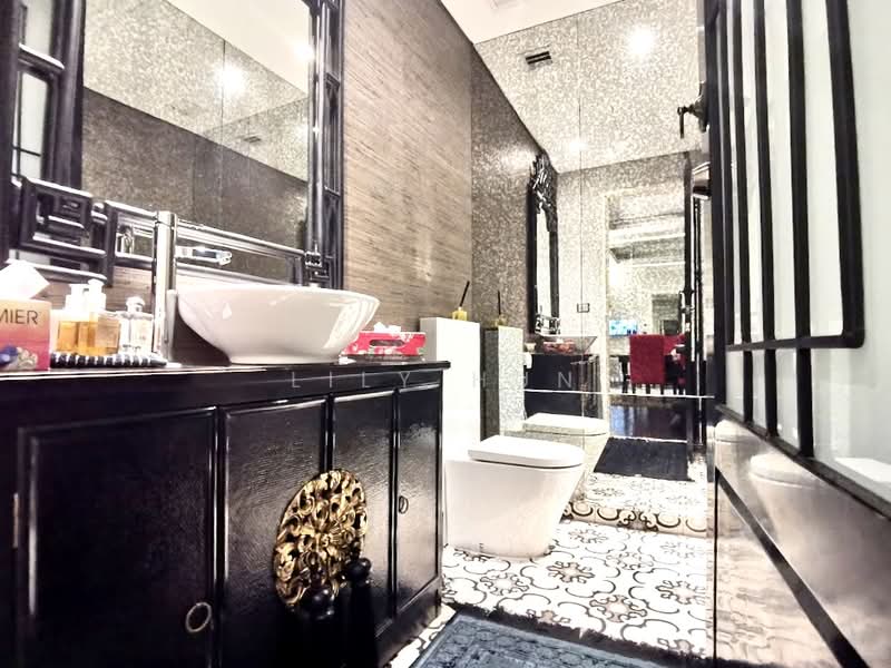 4-storey Terraced House for Sale in Bukit Kiara (Kuala Lumpur) - Lily Hun - Bathroom - PropertyGuru.com.my