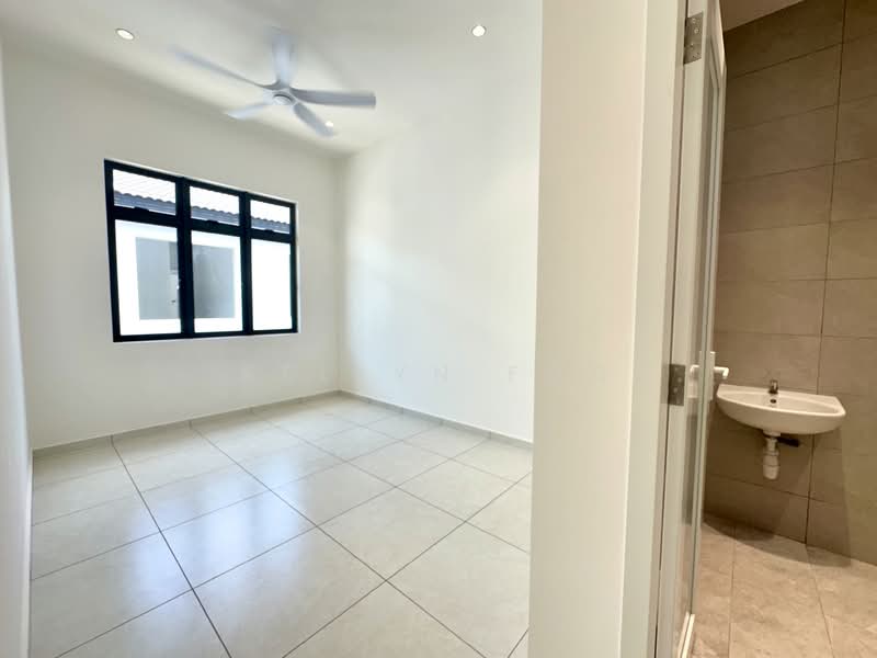 2-storey Terraced House for Sale in Bachang (Melaka) - Kellyn Foo - Bathroom - PropertyGuru.com.my