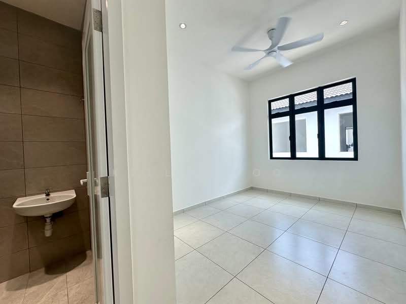 2-storey Terraced House for Sale in Bachang (Melaka) - Kellyn Foo - Bathroom - PropertyGuru.com.my
