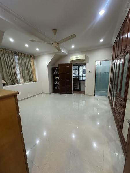 Bungalow House untuk Dijual di Taman Bukit Kaya (Seremban) - Ding Jodie - Bedroom - PropertyGuru.com.my