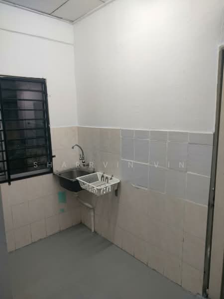 Flat for Rent at Sri Bayu - Sharrvin Vin - Kitchen - PropertyGuru.com.my