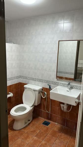 Pangsapuri untuk Disewa di Aster Court - Jony Jong - Bathroom - PropertyGuru.com.my