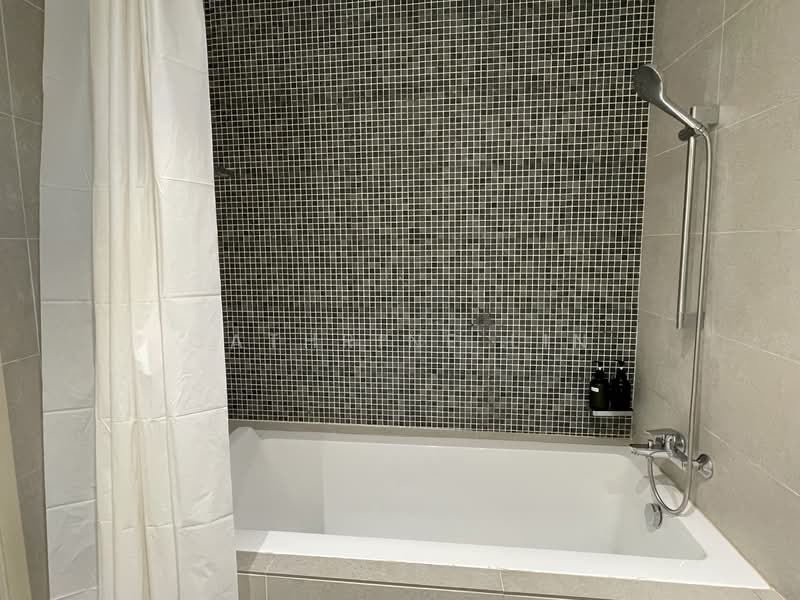 Service Residence for Sale at Ooak Serviced Apartments @ Kiara 163 - Cathrine Lin - Bathroom - PropertyGuru.com.my