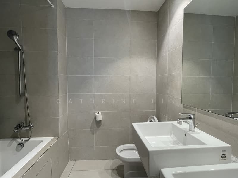 Service Residence for Sale at Ooak Serviced Apartments @ Kiara 163 - Cathrine Lin - Bathroom - PropertyGuru.com.my