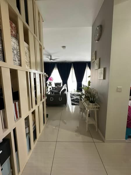 Kondominium untuk Disewa di Seri Riana Residence - Miza Abdullah - Living Room - PropertyGuru.com.my