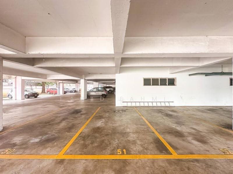 Kondominium untuk Dijual di Mutiara Sentul - Farid Fahmi - Car Park - PropertyGuru.com.my