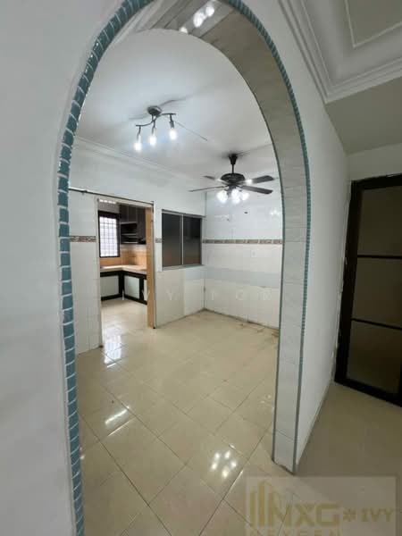 2-storey Terraced House for Rent in Bandar Bukit Tinggi (Klang) - Ivy Por - Kitchen - PropertyGuru.com.my