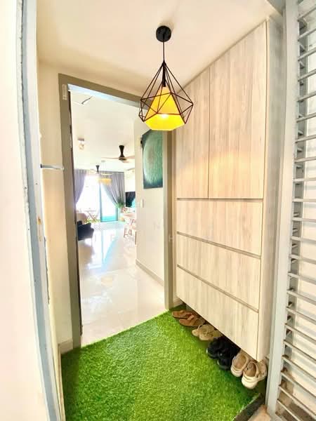Servis Apartment untuk Disewa di LakePark Residence @ KL North - Hasniza Ibrahim - Entrance - PropertyGuru.com.my