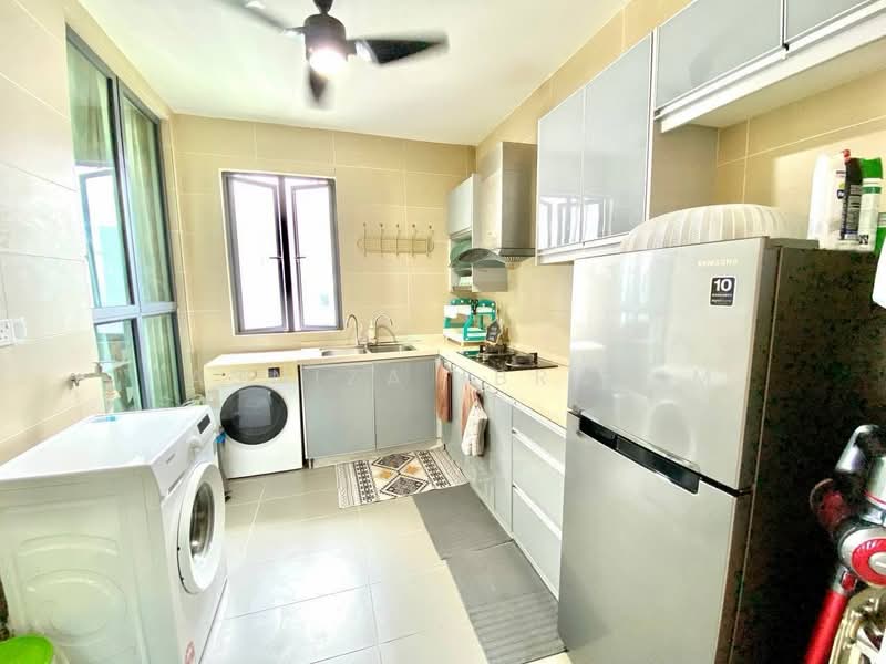 Servis Apartment untuk Disewa di LakePark Residence @ KL North - Hasniza Ibrahim - Kitchen - PropertyGuru.com.my