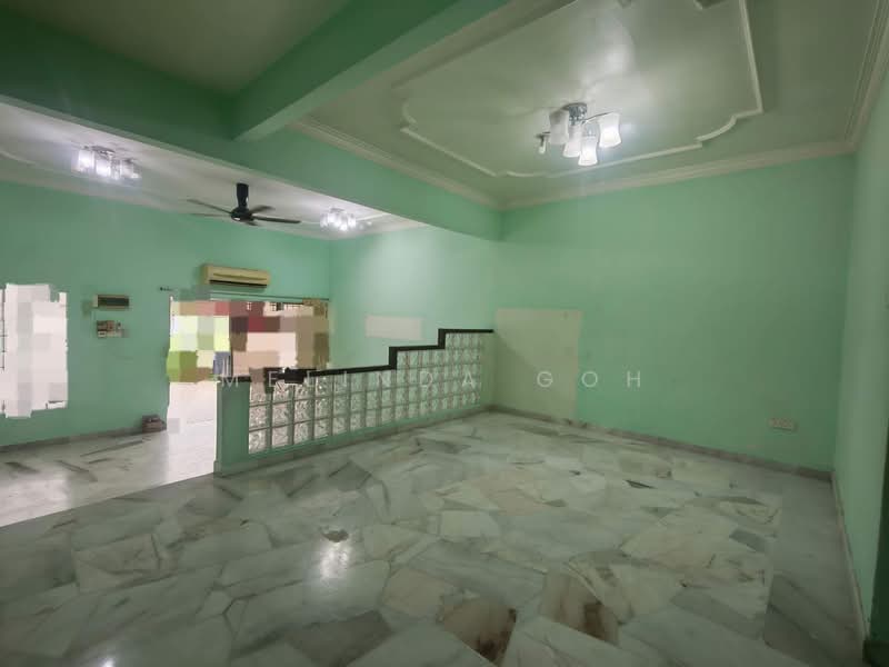 2-storey Terraced House for Sale in Bandar Sungai Long (Selangor) - Melinda Goh - Living Room - PropertyGuru.com.my