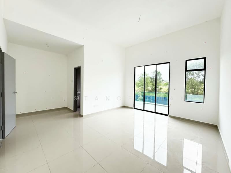 2-storey Terraced House for Sale in Taman Bestari Indah (Ulu Tiram) - Constance Chan - Living Room - PropertyGuru.com.my