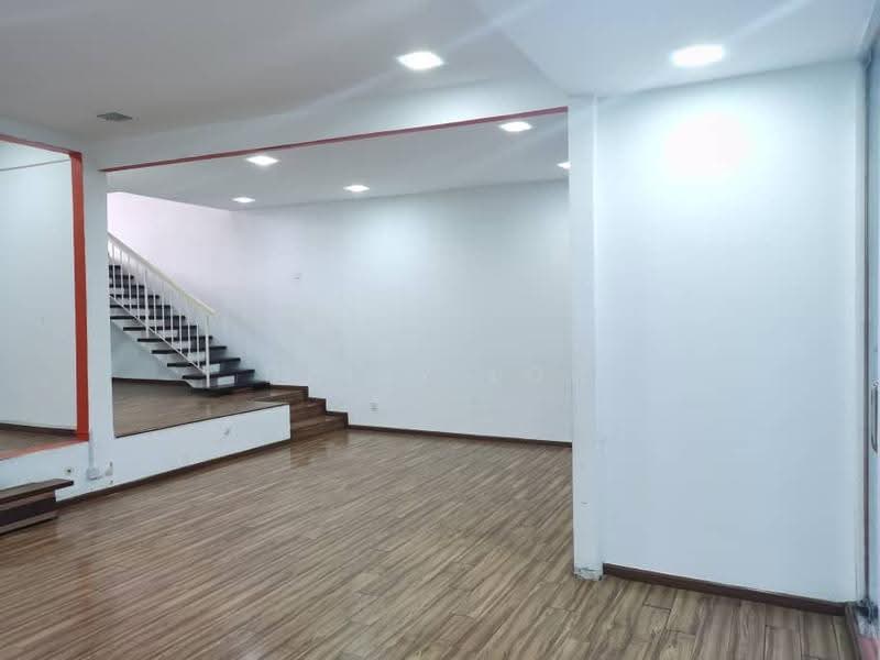 Rumah Berkembar untuk Dijual di Taman Lucky (Bangsar) - Daisy Loh - Interior - PropertyGuru.com.my