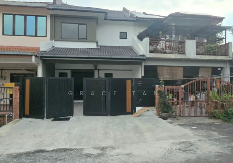 Rumah Teres 2 Tingkat untuk Dijual di Bandar Sungai Long (Selangor) - Grace Tan - Exterior - PropertyGuru.com.my