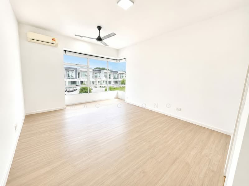 Rumah Berkembar untuk Disewa di Tropicana Heights (Kajang) - Mac Chong - Living Room - PropertyGuru.com.my