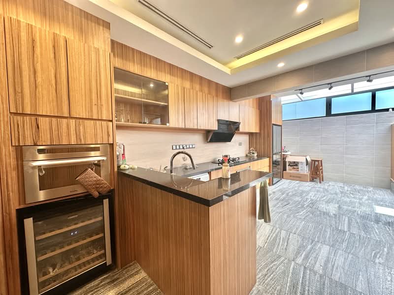 4-storey Terraced House for Sale in Bukit Kiara (Kuala Lumpur) - Lily Hun - Kitchen - PropertyGuru.com.my